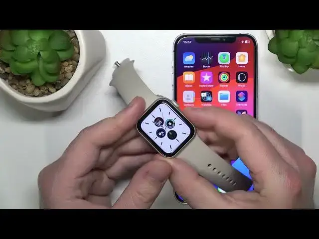 'Video thumbnail for How to Use Apple Pay on Apple Watch'