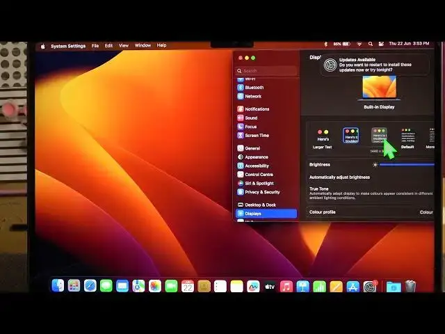 Video thumbnail for How To Change Resolution On Macbook Air M2 2023