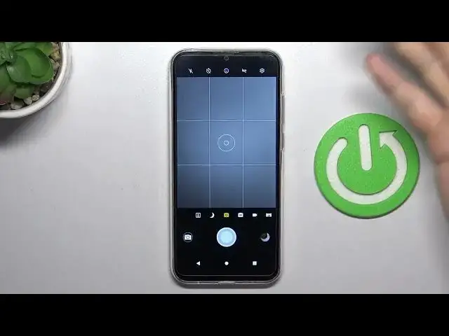 Video thumbnail for How to Turn On & Off Camera Grid Lines on Motorola Moto E6i