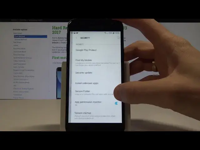 'Video thumbnail for How to Clear Credentials SAMSUNG Galaxy J3 (2017) - Delete Certificates'