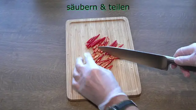 'Video thumbnail for Chiliflocken selber machen'