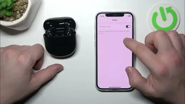 Video thumbnail for How to Change Modes on Bose QuietComfort Earbuds II