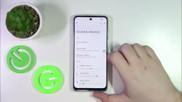 'Video thumbnail for How to Enable Screen Locking Sounds on Motorola Moto G24 – Disable Screen Lock Sounds'