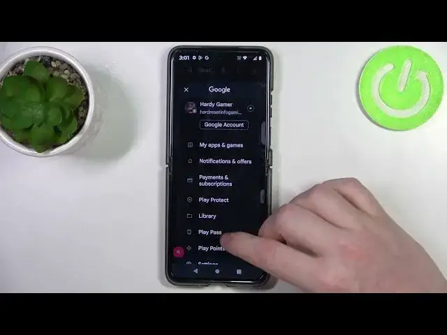 Video thumbnail for How to Turn Off Google Play Store Age Restrictions & Parental Controls on MOTOROLA Razr 40