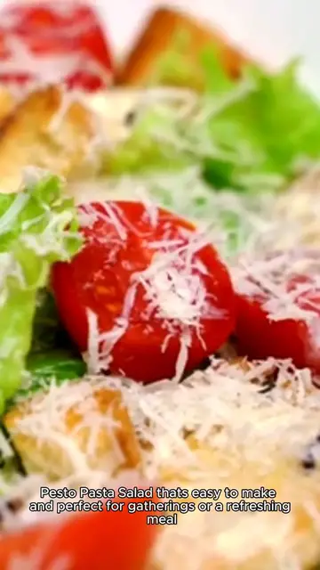 Video thumbnail for Caprese pesto pasta salad Recipe