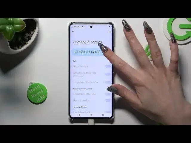 'Video thumbnail for How to Enter Vibration Settings on Motorola Edge 40 Pro?'