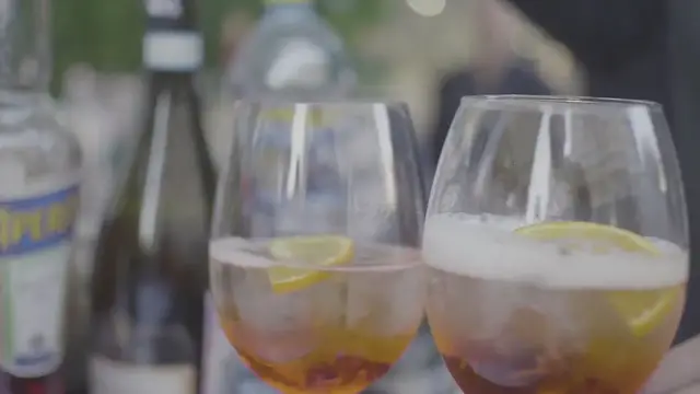 Video thumbnail for Crafting Your Own Fizzy Mocktails: Easy Recipes to Impress