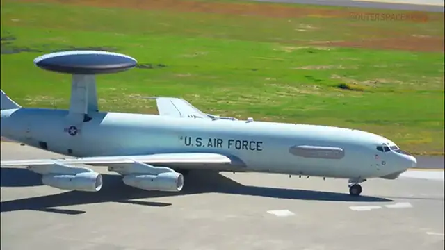 Video thumbnail for E-3 Sentry - Air Eyes and Ears for Military Operations