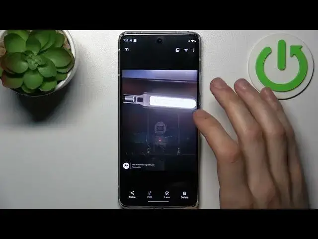Video thumbnail for How to Turn On / Off Front Camera Mirroring Effect on Motorola Edge 30 Fusion