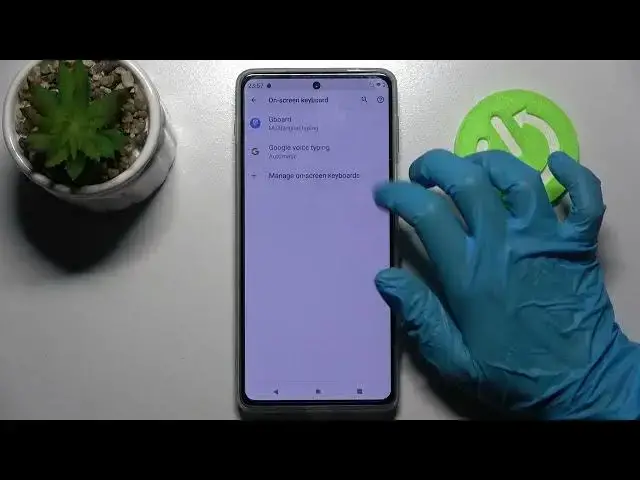 Video thumbnail for How to Enter Text Correction Options in MOTOROLA Edge 20 Pro - Open Gboard Keyboard Settings