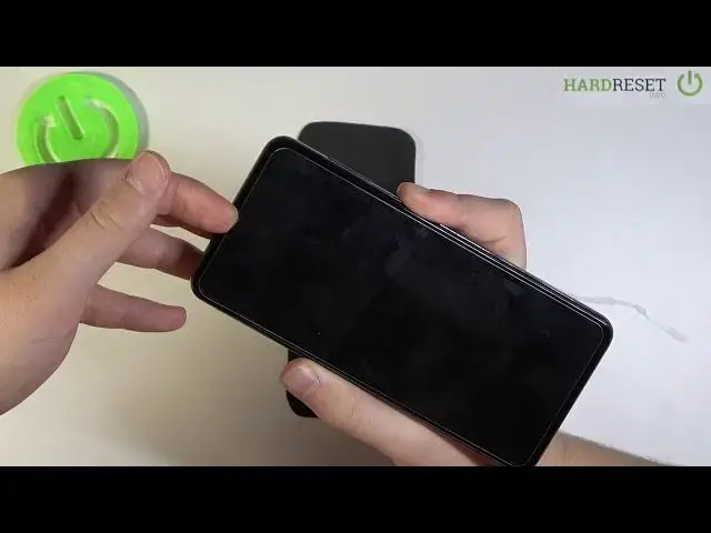 'Video thumbnail for How to Remove Tempered Glass - Samsung Galaxy A32'