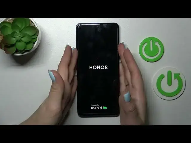 'Video thumbnail for How to power on HONOR Magic4 Lite?'
