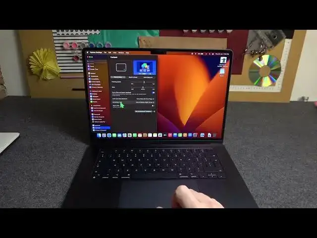 Video thumbnail for How To Right Click On Macbook Air M2 2023 | Secondary Click