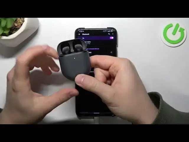 'Video thumbnail for How to Connect Xiaomi Redmi Buds 3 Pro to Android Phone?'