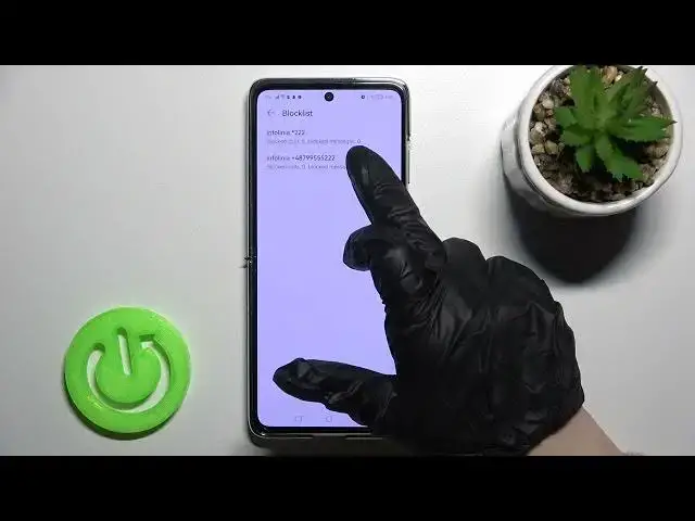 'Video thumbnail for How to Unblock Phone Number on HUAWEI P50 Pocket | Managing Blocklist'