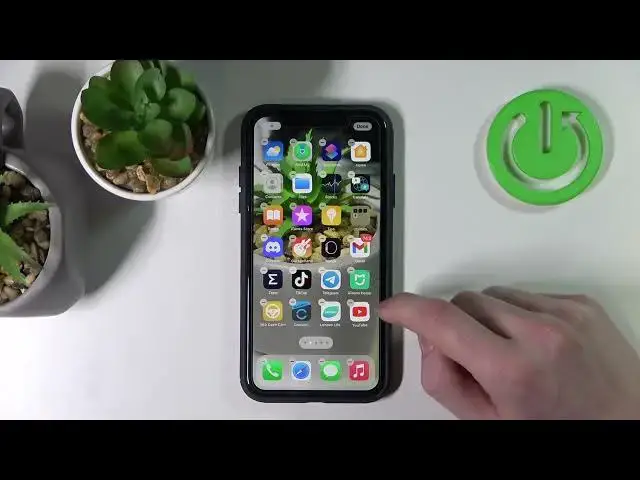 Video thumbnail for iPhone - How To Organize Apps