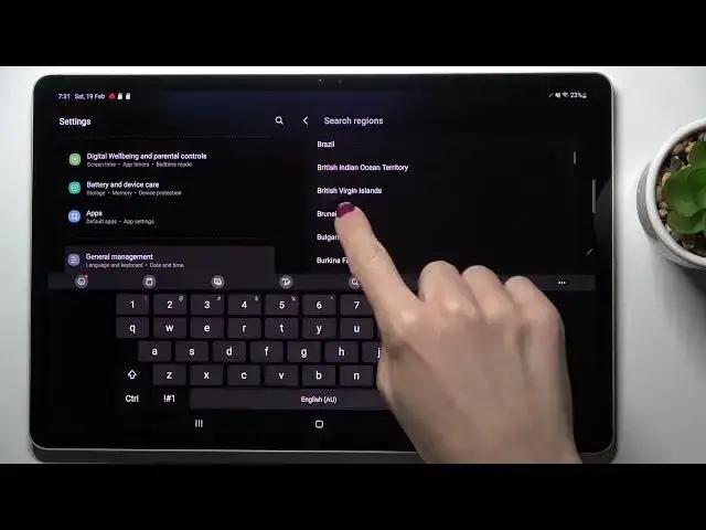 'Video thumbnail for How to Change Date and Time on SAMSUNG Galaxy Tab S8+ - Date and Time Settings'
