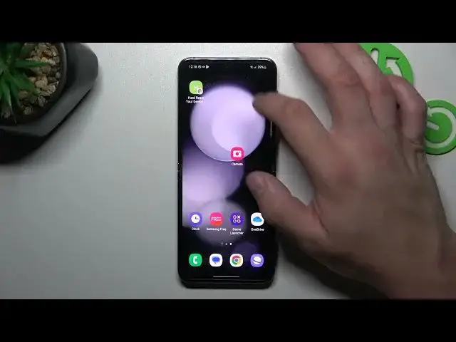 'Video thumbnail for Samsung Galaxy Z Flip 5 - Does it Have Screen Recording'