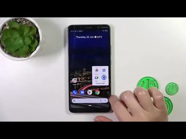 Video thumbnail for How to Create Home Screen Folders On Nokia 9 PureView
