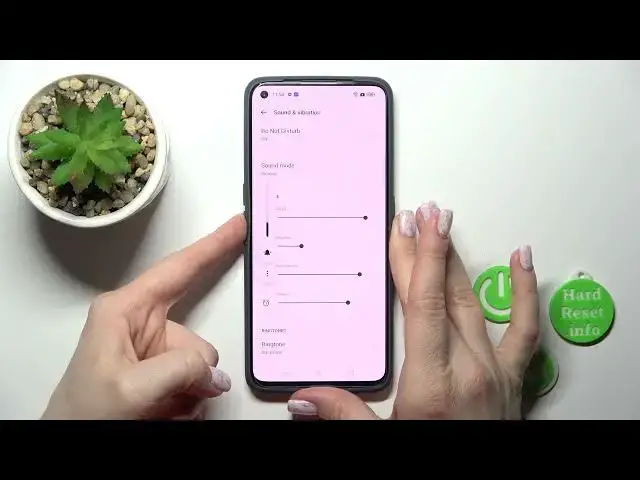 Video thumbnail for How to Mute the Ringtone on a REALME GT2 - Turn Off the Incoming Call Sound