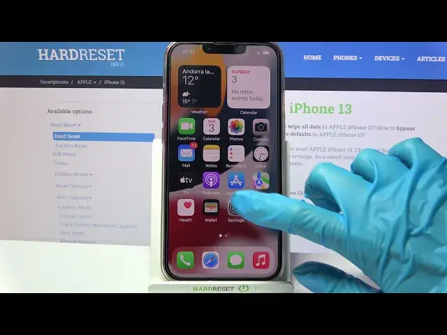 'Video thumbnail for How to Check Phone Specifications on iPhone 13 – Verify Device Info'