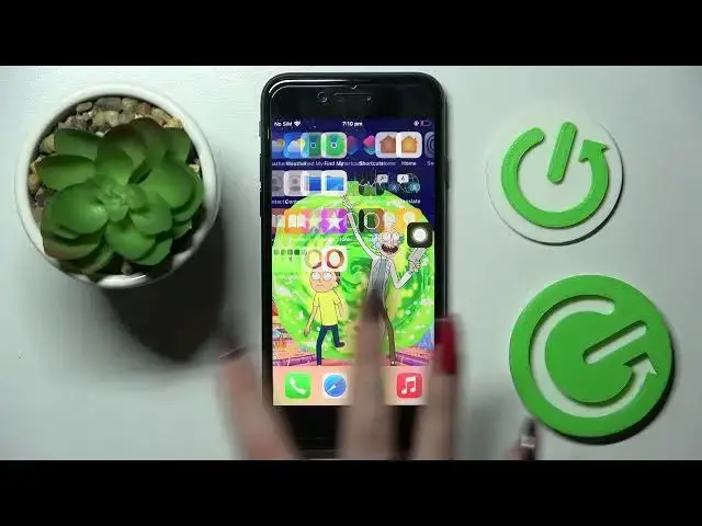 Video thumbnail for How to Change Default Apps on iPhone SE (2022) - Set Up Preferred Applications