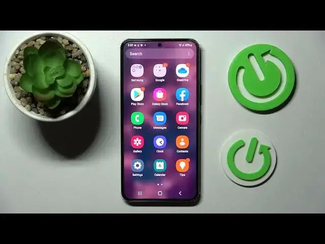 Video thumbnail for How to Enable/Disable Easy Mode on Samsung Galaxy S22 - Manage Easy Panel