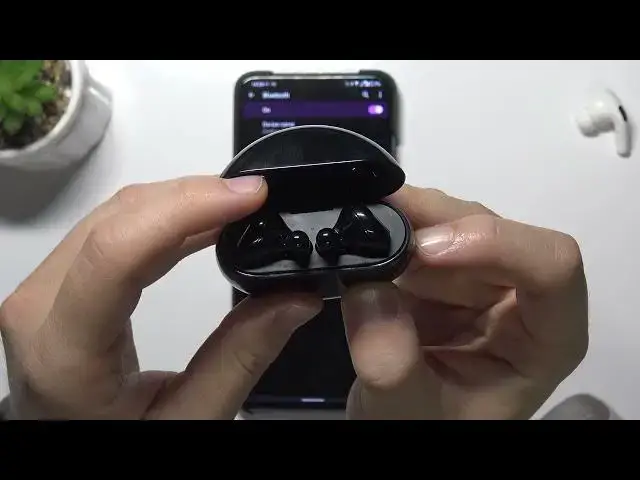 'Video thumbnail for How to Activate Pairing Mode Manually in Huawei FreeBuds 3?'