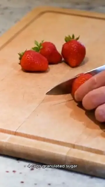 Video thumbnail for Strawberry jam recipe