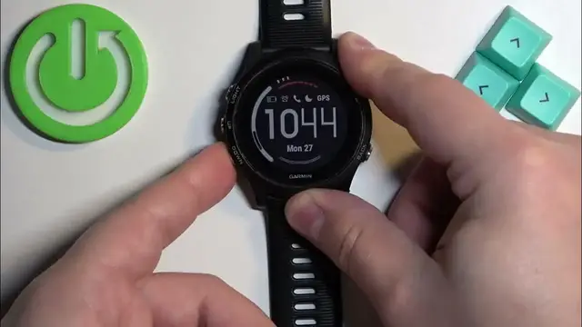 Video thumbnail for How to Change Watch Face on GARMIN Forerunner 935