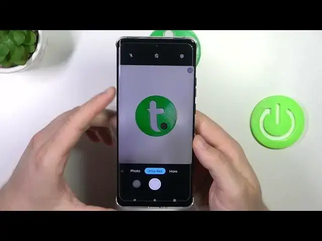 Video thumbnail for How to Take High Resolution 50MPX Photos on Motorola Edge 40?