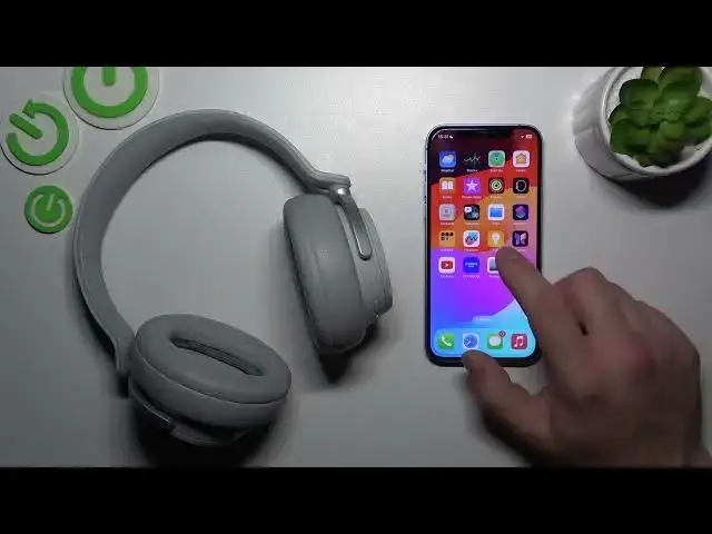 'Video thumbnail for How to Enable or Disable Voice Prompts in Microsoft Surface Headphones'