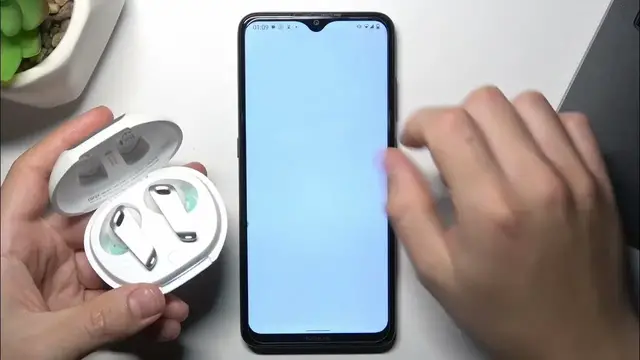 'Video thumbnail for How to Connect Bluetooth Headphones to Android Phone'
