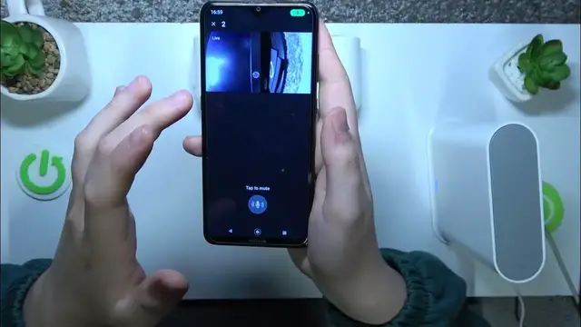 Video thumbnail for How to Talk into Camera on ARLO Pro 3 - InterCom