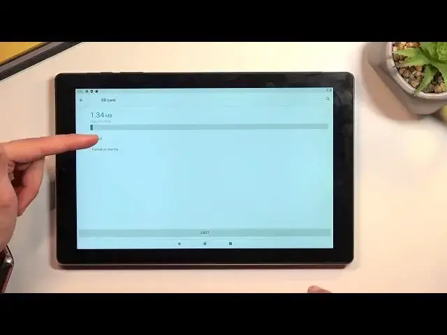 'Video thumbnail for How to Format SD Card in Chuwi HiPad X - Erasing Memory Card'