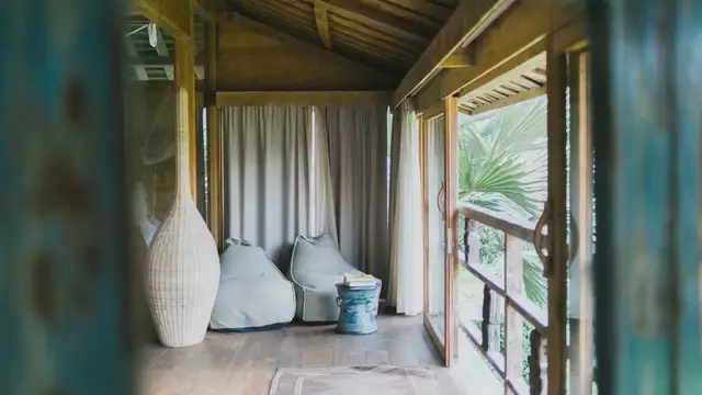 Video thumbnail for Transform Your Balcony into a Bohemian Paradise