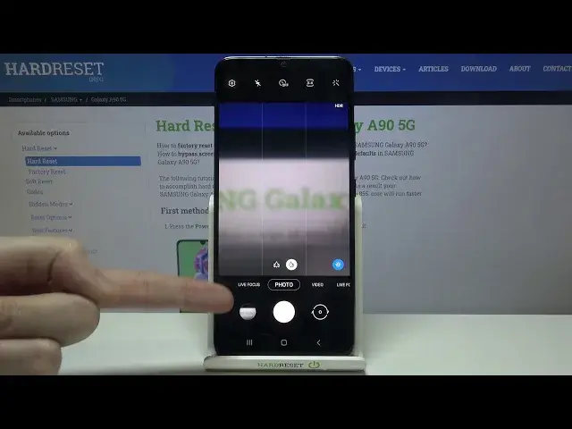 Video thumbnail for How to Manage Camera Gridlines in SAMSUNG Galaxy A90 5G – Add Helper Lines