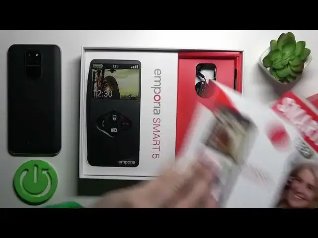 Video thumbnail for Does EMPORIA Smart 5 Come with USB Cable? - Let's Find Out!