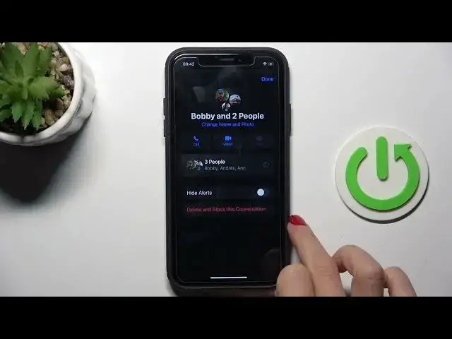 'Video thumbnail for iPhone Tricks: How to Delete & Block Conversation on iOS?'