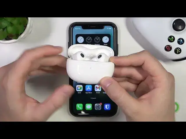 Video thumbnail for How to Pair Xiaomi Buds 3T Pro with any iPhone?