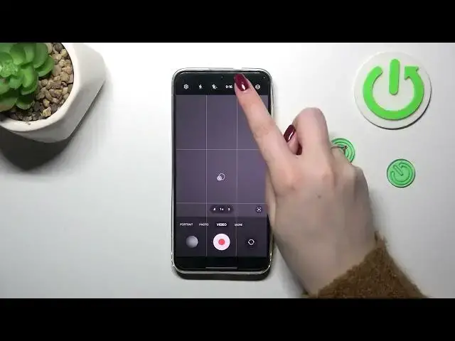'Video thumbnail for How to Adjust the Video Resolution on SAMSUNG Galaxy S24+'