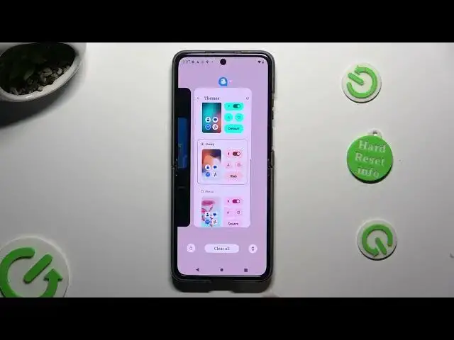 Video thumbnail for How to Change Device Theme on MOTOROLA Razr 40