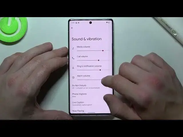 Video thumbnail for How to Activate / Deactivate Screen Locking Sound on Google Pixel 6 Pro?