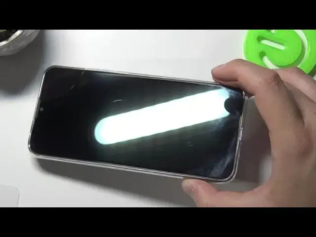 'Video thumbnail for How to Apply Screen Protector on MOTOROLA Moto G8 Power Lite – Install Tempered Glass'