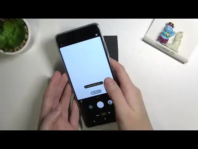 Video thumbnail for How to Manage Camera Leveler in MOTOROLA Moto G200 5G – Find Leveler Option