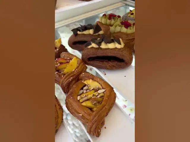 Video thumbnail for POV: la migliore #pasticceria di #Rimini é Alisé 🥐 siete d’accordo? #food #foodblogger #foodie