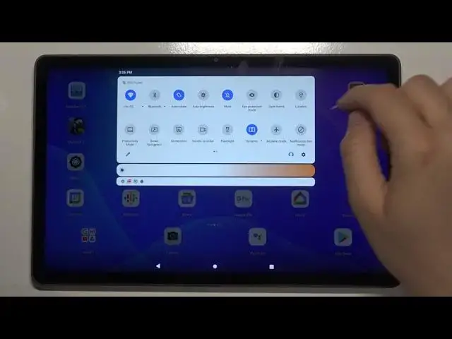 Video thumbnail for Find and Activate Flashlight in LENOVO Tab P11 - Android Flashlight Feature