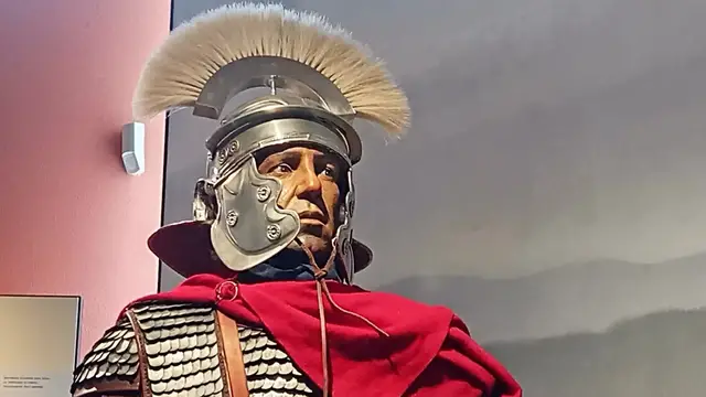'Video thumbnail for Römisches Leben in Quintanis: Ein Tag am Donau-Limes'