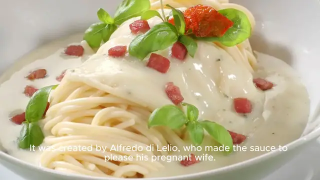 Video thumbnail for Creamy Alfredo Sauce Recipe