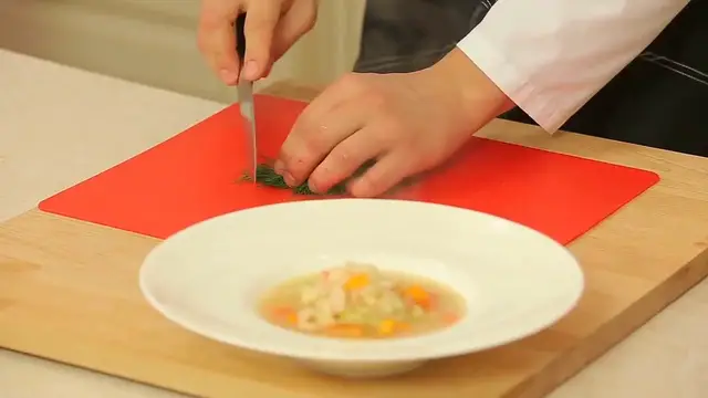 Video thumbnail for Easy Dinner Ideas When It's Cold: Cozy and Comforting Meals for Chilly Nights